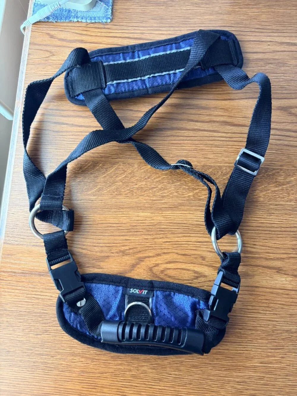 Dog training items collar lift harness